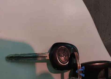 2017 Toyota Sienna Le 8 Passenger из США, поврежденный, VIN 5TDKZ3DC8HS884895